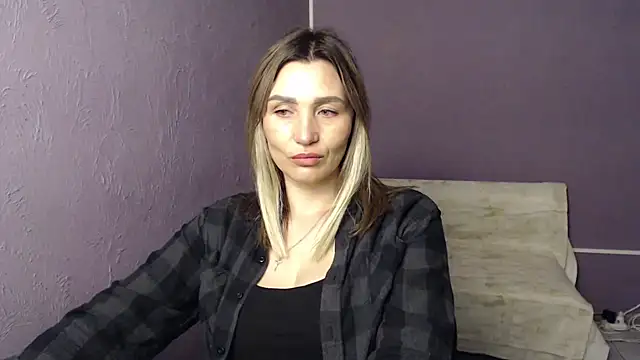  sexy lady online show from September 18, 1:35 pm