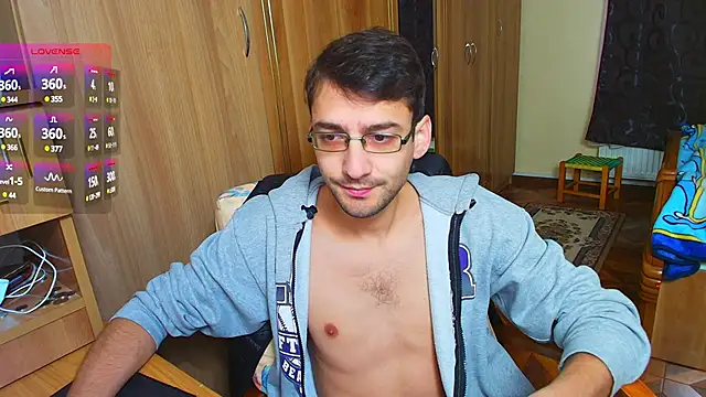 HungEddy online show from December 8, 9:46 am