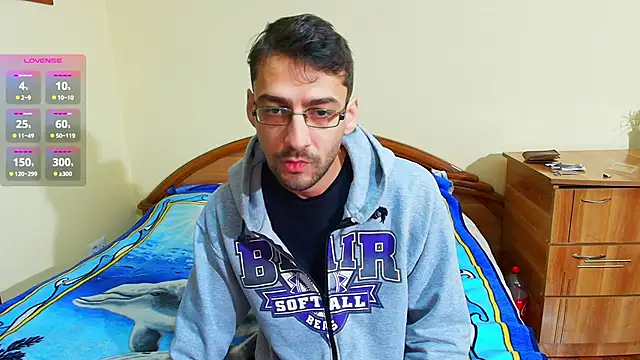 HungEddy online show from December 17, 9:27 pm