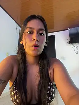 ALANAH KITTY online show from October 18, 8:20 pm