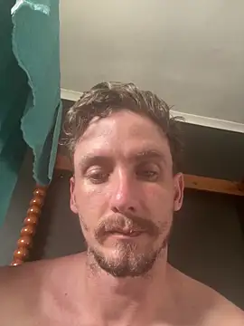 Snapshot of bradleyjamesmc chatting on February 9, 6:54 am bradleyjamesmc online show from February 9, 6:54 am