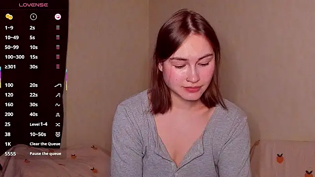 sleeeep y online show from May 6, 6:24 pm