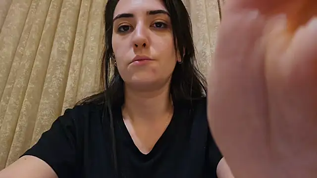 Snapshot of AlejandraDelaney chatting on January 1, 3:14 pm AlejandraDelaney online show from January 1, 3:14 pm