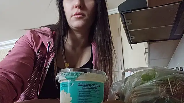 Snapshot of AlejandraDelaney chatting on February 23, 12:16 pm AlejandraDelaney online show from February 23, 12:16 pm