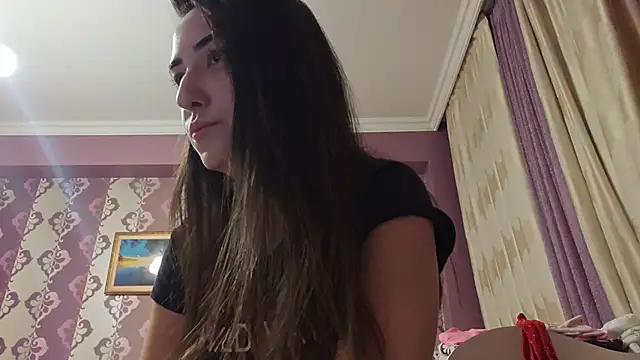 Snapshot of AlejandraDelaney chatting on December 22, 2:03 pm AlejandraDelaney online show from December 22, 2:03 pm