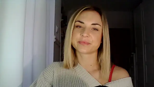 Snapshot of ashley_xlove chatting on December 16, 11:12 am ashley xlove online show from December 16, 11:12 am