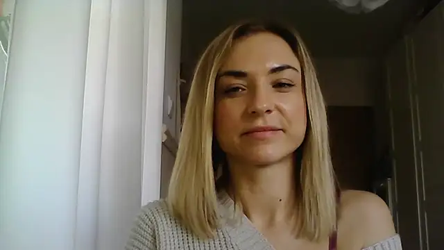 Snapshot of ashley_xlove chatting on February 4, 10:43 am ashley xlove online show from February 4, 10:43 am