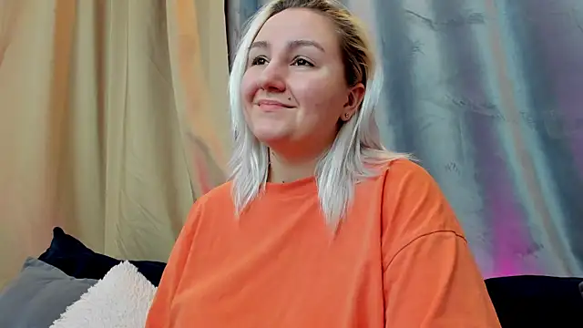 Debbie Taylor online show from December 12, 9:48 pm