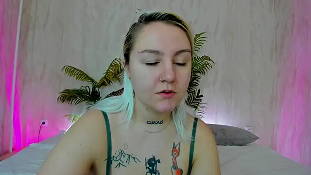 Debbie Taylor online show from December 19, 2:57 pm