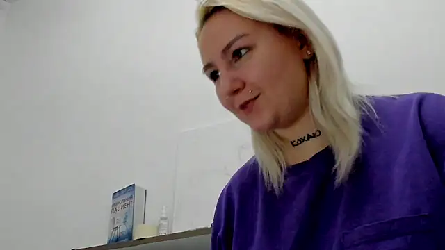 Debbie Taylor online show from February 13, 8:55 pm