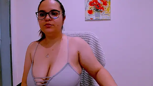 Ella-Diamond online show from July 22, 5:27 pm