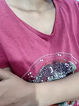 Snapshot of Rajni-Mehra chatting on July 20, 10:39 am Rajni-Mehra online show from July 20, 10:39 am