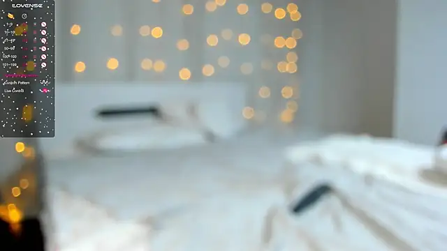 Snapshot of OttilieBurruss chatting on February 12, 2:32 pm OttilieBurruss online show from February 12, 2:32 pm