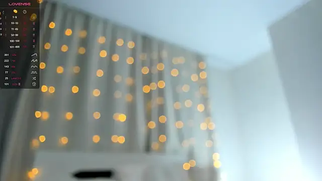 Snapshot of OttilieBurruss chatting on March 9, 2:10 pm OttilieBurruss online show from March 9, 2:10 pm