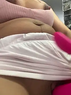 adop me   online show from March 15, 10:44 pm