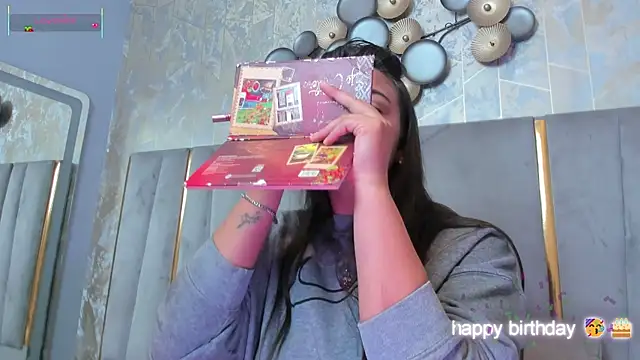 KimDevinne online show from January 7, 2:47 am