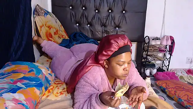 BigbootyNickyx online show from October 29, 6:53 pm