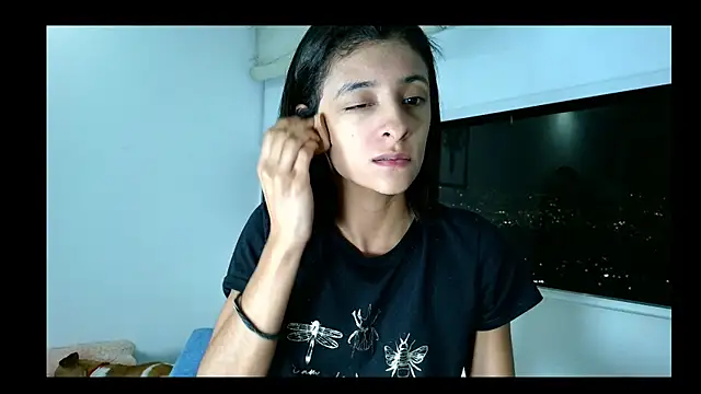 thedianakaro online show from February 28, 3:04 am