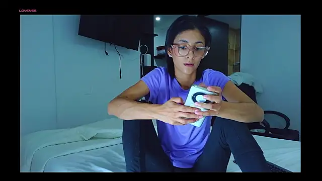 thedianakaro online show from March 27, 3:45 am