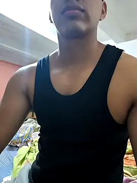 Rodrigocxzz21 online show from January 15, 5:49 pm