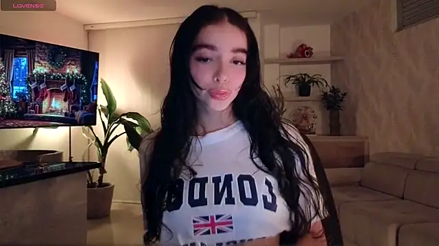 Siny Moore online show from November 29, 1:30 am