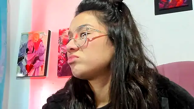 Snapshot of teffy_lee chatting on January 15, 8:34 pm teffy lee online show from January 15, 8:34 pm