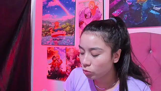 teffy lee online show from July 12, 8:55 pm