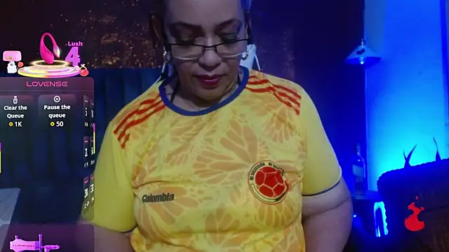 Snapshot of PervertedMature chatting on March 27, 3:45 am PervertedMature online show from March 27, 3:45 am