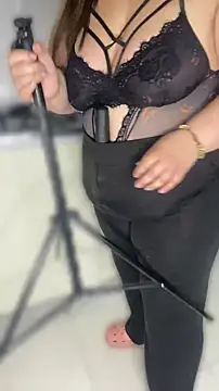 Chloee ep online show from May 29, 3:04 am