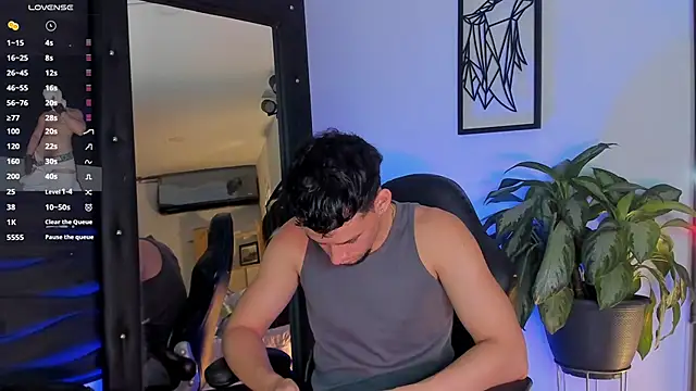 JadeSmiith  online show from November 19, 10:10 pm