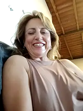 almaluna7 online show from December 10, 3:41 am