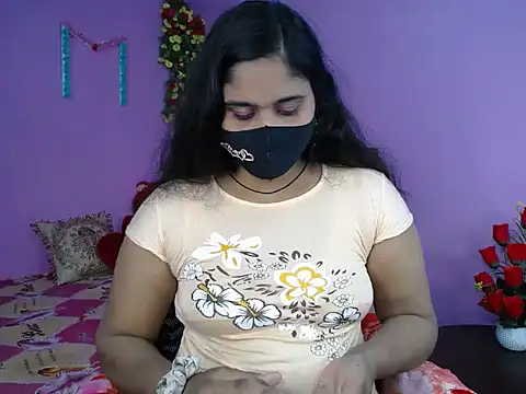 Hot Maleka online show from February 14, 4:48 pm