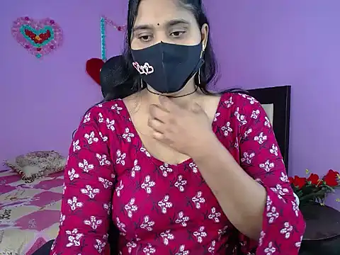 Hot Maleka online show from February 21, 4:30 pm