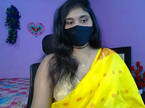 Hot Maleka online show from April 9, 4:45 pm