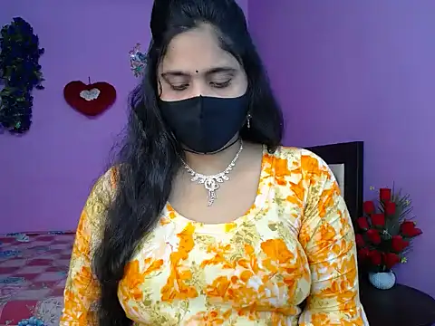 Hot Maleka online show from May 6, 4:34 pm