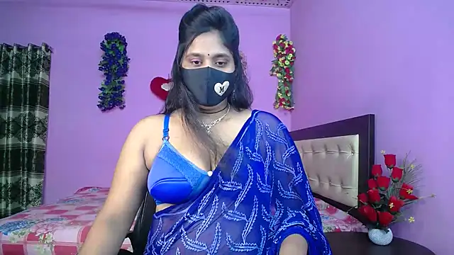 Hot Maleka online show from June 8, 5:02 pm
