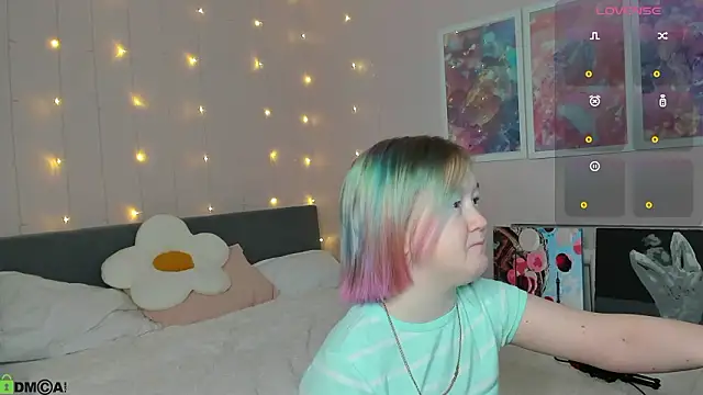 Sara Robinson online show from February 3, 2:53 am