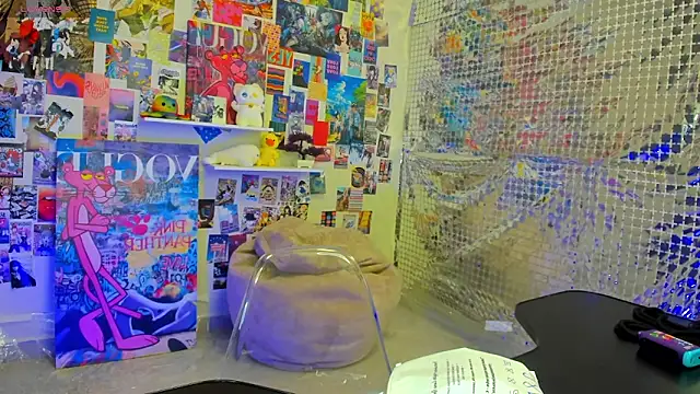 Sara Robinson online show from March 31, 3:08 am