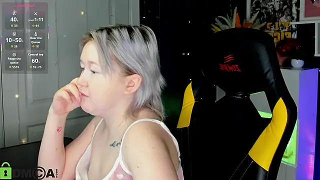 Sara Robinson online show from May 26, 3:02 am