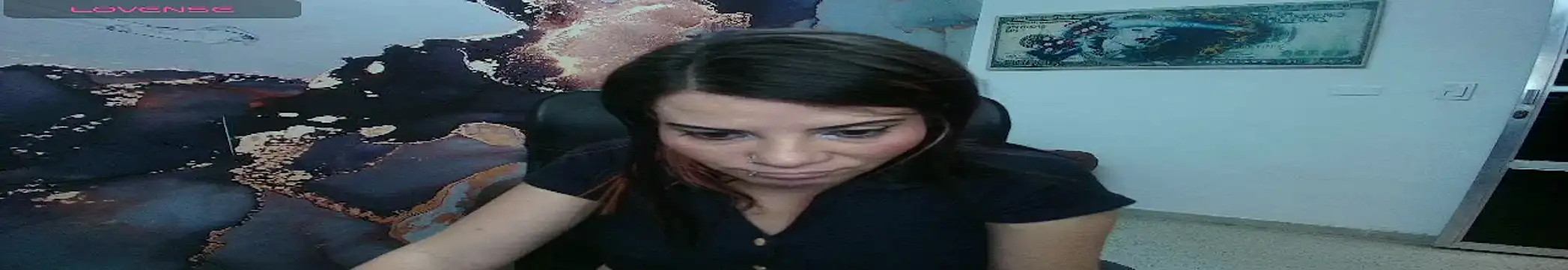 Snapshot of DanaaRey chatting on October 7, 5:32 pm DanaaRey online show from October 7, 5:32 pm