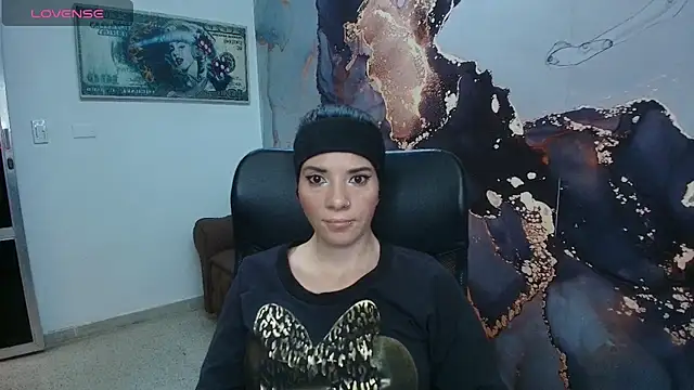 Snapshot of DanaaRey chatting on October 10, 4:17 pm DanaaRey online show from October 10, 4:17 pm