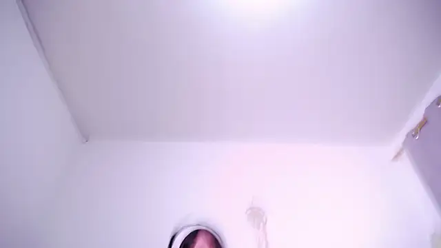 Snapshot of Vicky_Love_ chatting on February 21, 1:55 pm Vicky Love online show from February 21, 1:55 pm