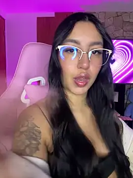 Tamara Roberts1 online show from December 3, 2:36 am