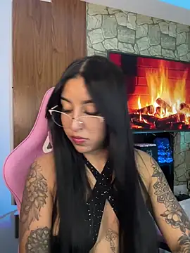 Tamara Roberts1 online show from March 20, 3:56 am