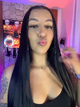 Tamara Roberts1 online show from October 8, 12:19 am