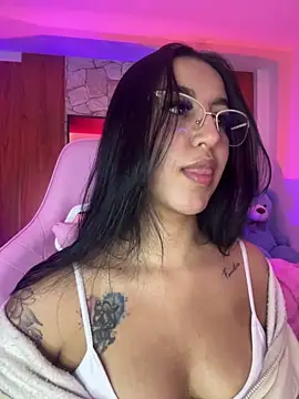 Snapshot of Tamara_Roberts1 chatting on March 27, 1:00 am Tamara Roberts1 online show from March 27, 1:00 am