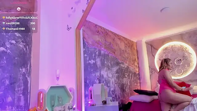 AuroraRojas online show from March 8, 6:21 am