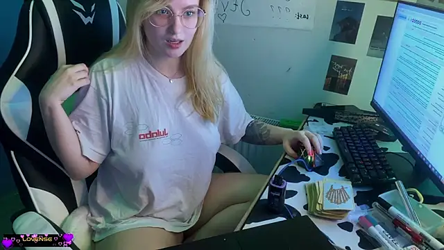 JacyWinslat online show from February 25, 6:42 pm