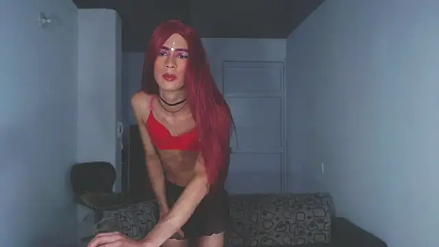 Snapshot of DOMINANTE_KLOE_ chatting on January 10, 10:36 pm DOMINANTE KLOE online show from January 10, 10:36 pm