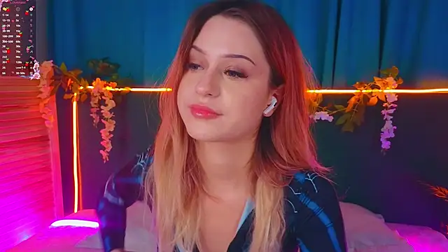 AlinaWalters online show from November 29, 8:12 pm